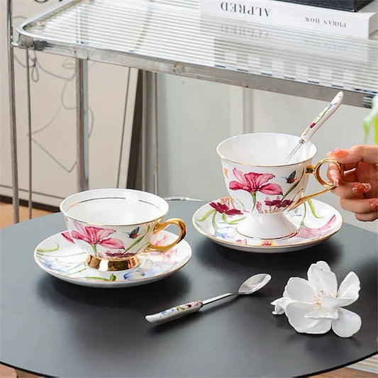Artfan Lily Flower Tea Set with Spoon - High-end Porcelain Cup Saucer Mug