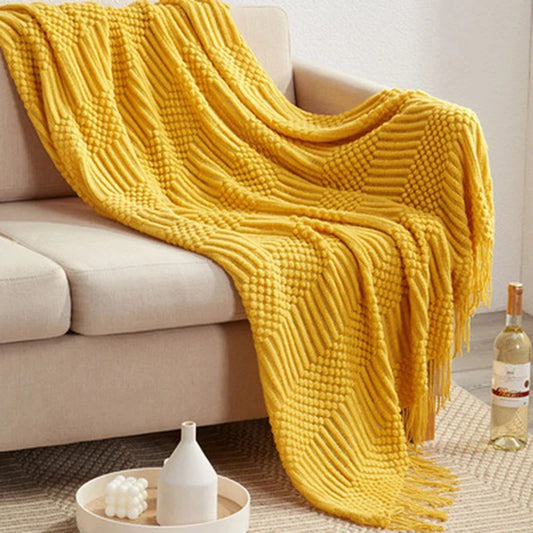 Artfan 3D Knitted Tassel Blanket: Stylish Home Decor Throw for Sofa & Bed