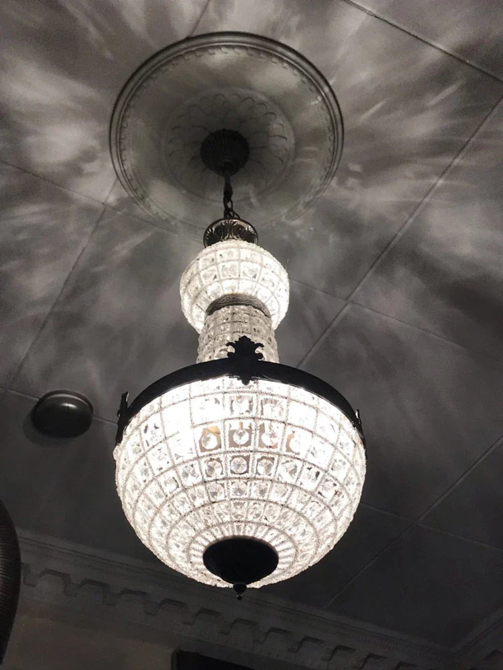 Artfan Art Deco Crystal LED Chandelier in 2 Sizes for Parlor, Bedroom, Lobby, Hotel