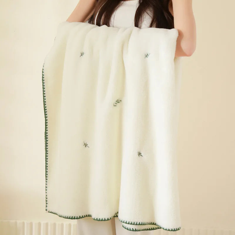 Artfan Baby Velvet Embroidered Blanket: Double-Sided Warm Travel Bedroom Sofa Cover