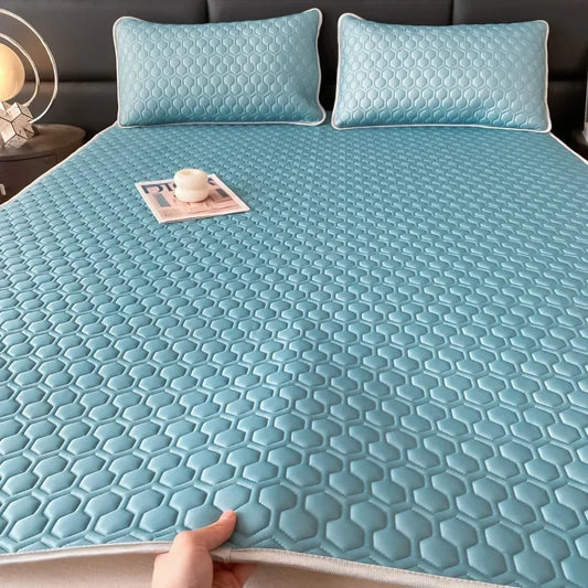 Artfan 4mm Latex Filled Bed Mat & Pillowcase Set - Cooling Ice Silk Sleep Mats